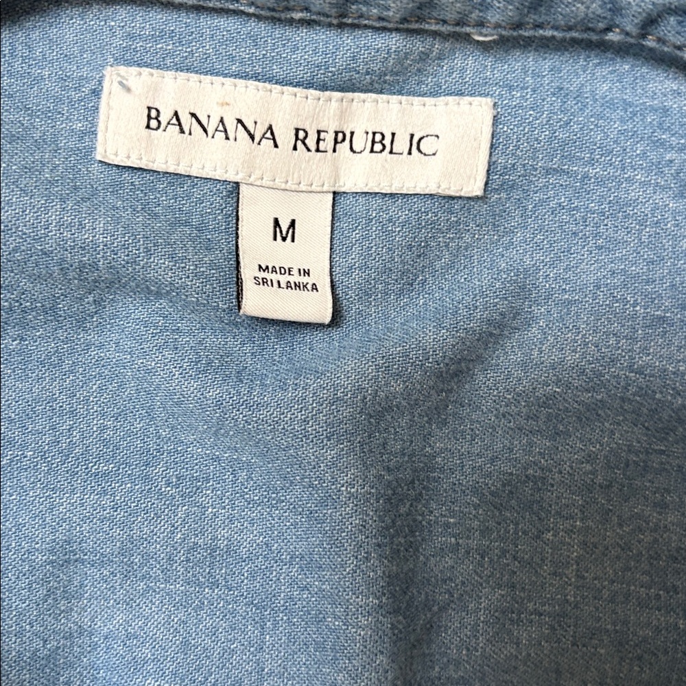 BANANA REPUBLIC THE EVERYDAY DENIM WESTERN SHIRT - Picture 5 of 8